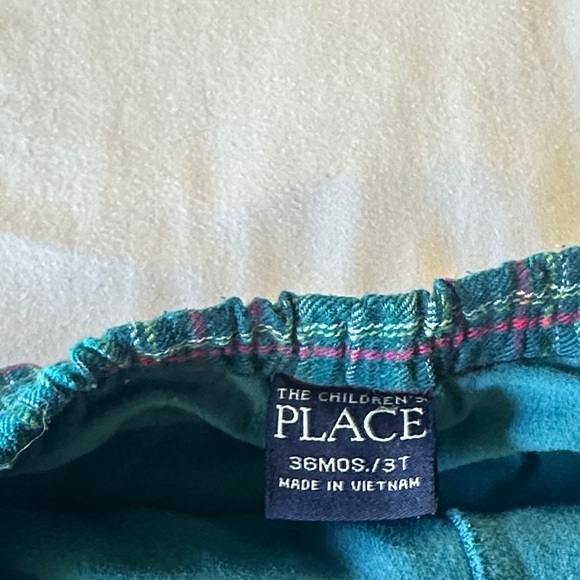 The Children's Place - Green Plaid Skirt - Picture 2 of 5